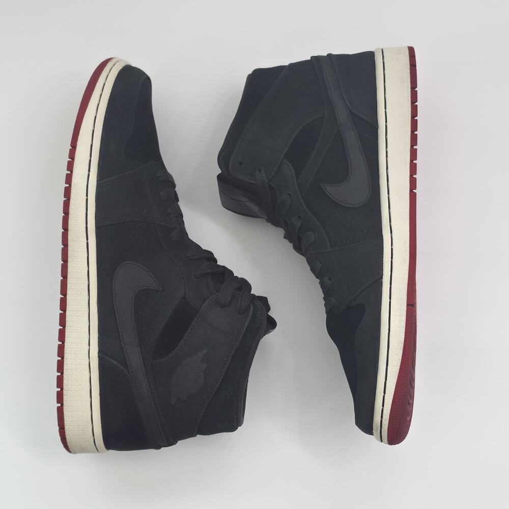 Size 11 - Air Jordan 1 Nouveau Mid Black Red